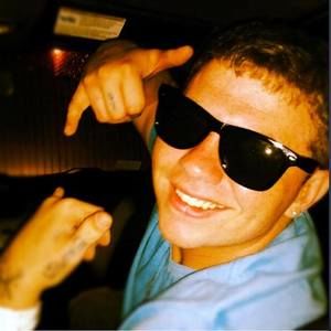 Meet your Posher, Ray